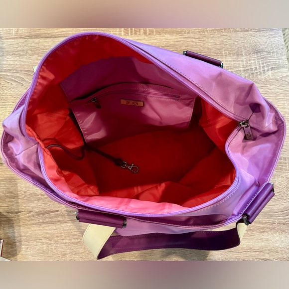 Tumi Bag - Picture 4 of 7